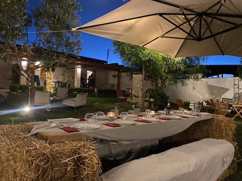 Masseria Capece Bed & Breakfast Uggiano La Chiesa Dış mekan fotoğraf